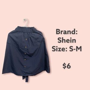 Navy Waist button skirt